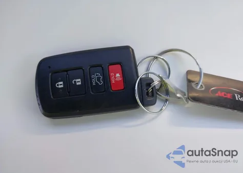 2015 Toyota Highlander Xle V6 из США, поврежденный, VIN 5TDKKRFHXFS111231